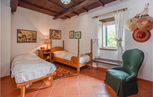 Nespolo Apartment | 3 Bedroom Lovely Apartment In Nespolo