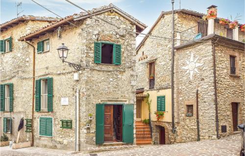 Nespolo Apartment | 3 Bedroom Lovely Apartment In Nespolo