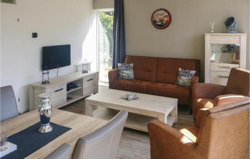 Vlagtwedde House | 3 Bedroom Lovely Home In Vlagtwedde