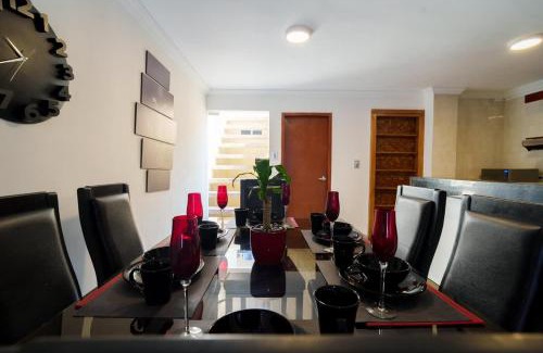 Manga House | 3 Bedroom Luxury Villa - Minutes to Walled City