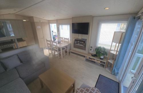 Rhyl Resort | 3 bedroom Lyons robin hood Rhyl CT2