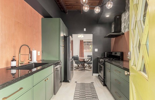 Mitman House | 3 bedroom Mid Century home with easy access to everything! Pet friendly!