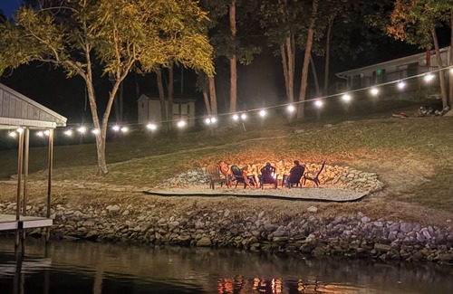 Williamstown Cabin | 3-bedroom modern mid century cabin! nHot tub, fire pit and lake front
