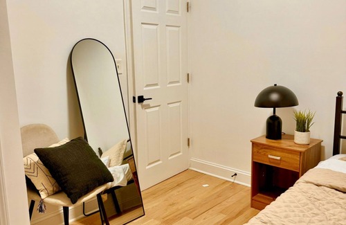 Weequahic Apartment | 3 Bedroom Modern Stay-Close to Newark Airport, NYC & Shopping