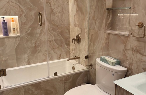 Crown Heights Apartment | 3 bedroom near subway in the heart of crown heights