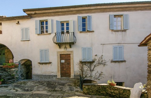 Stazzema Apartment | 3 bedroom nice apartment in Stazzema