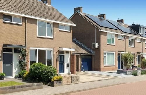 Oost-Souburg House | 3 bedroom nice home in Oost-Souburg