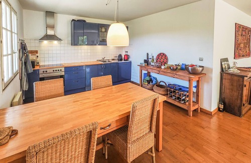 Fouzilhon House | 3 bedroom nice home in Fouzilhon
