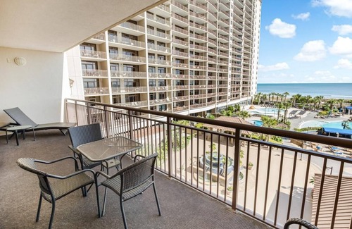 Windy Hill Condo | 3 Bedroom Oceanfront Condo Beach Beauty