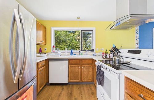 West Juneau House | 3-Bedroom Oceanview Home | Near Downtown Juneau