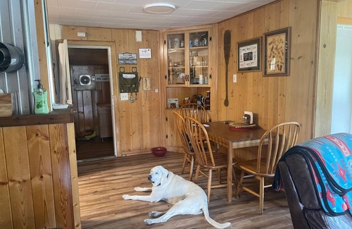 Republic House | 3 Bedroom on Lake with Private Dock