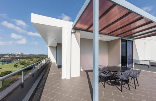 Moore Park Apartment | 3 Bedroom Park Suite at Waterloo Sydney