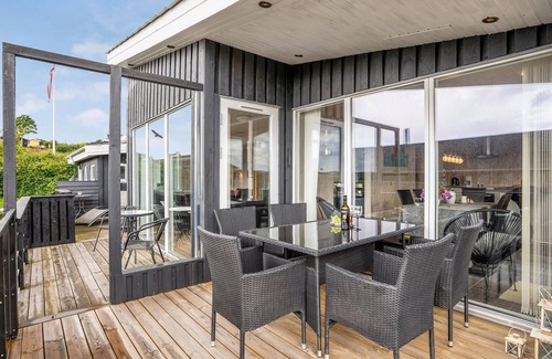 Egsmark Strand House | 3 bedroom pet friendly home in Ebeltoft