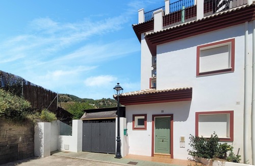 Tolox House | 3 bedroom pet friendly home in Tolox