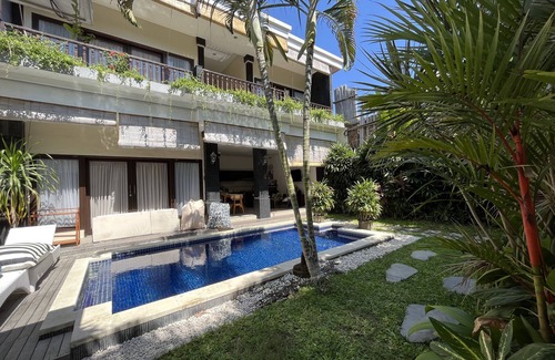 North Legian Villa | 3 Bedroom Pool Villa. 10 Min Walk to the beach