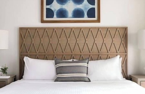 Key West Resort | 3 bedroom Resort-Key West, Beach, Pool, Hot Tub