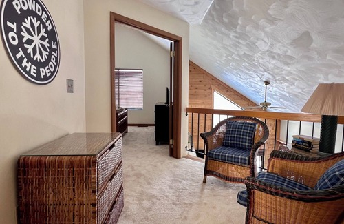 White Condo | 3-bedroom Ski-In/Ski-Out at 7 Springs