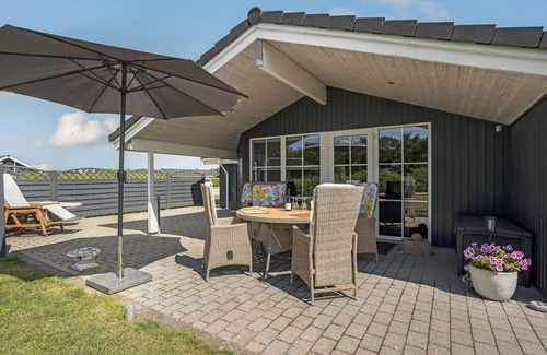Falen House | 3 bedroom stunning home in Hemmet