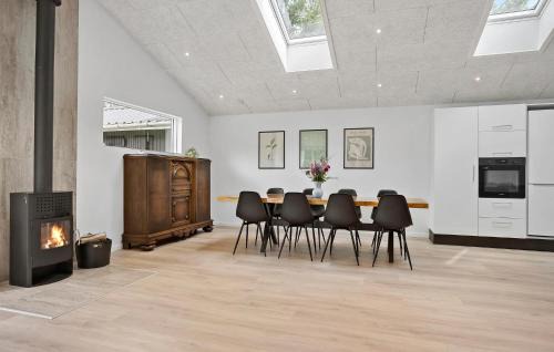 Spøttrup House | 3 Bedroom Stunning Home In Spøttrup