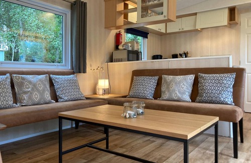 Heinkenszand House | 3 bedroom stunning home in Heinkenszand