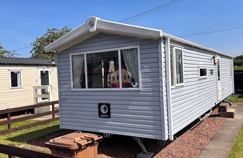 Glasgow House | 3-Bedroom Swift Caravan, Glasgow
