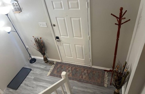 Germantown House | 3-bedroom townhome in delightful Germantown with AC