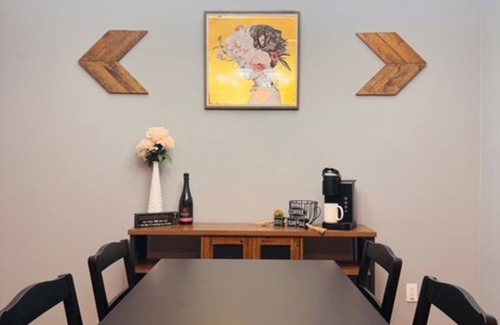 Bull Mountain House | 3-bedroom townhome in delightful Beaverton with WiFi, AC
