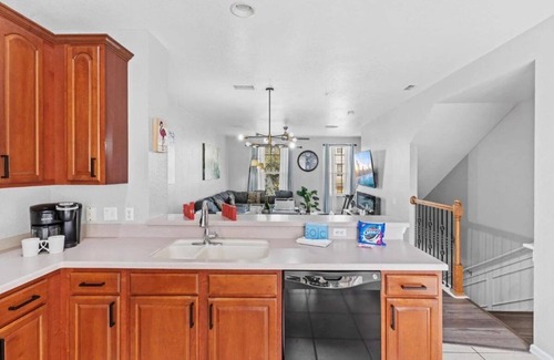 Florida Central Atlantic Coast House | 3-Bedroom Townhouse at Vista Cay Resort