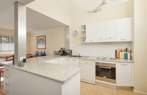 Black Head House | 3 bedroom townhouse with Ocean breeze