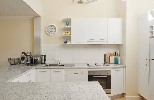 Black Head House | 3 bedroom townhouse with Ocean breeze