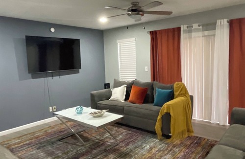 Coral Springs House | 3-bedroom two bath townhome in welcoming C. Springs.