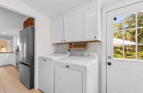 Pawleys Island House | 3 Bedroom Vacation Home with Salt Water Pool