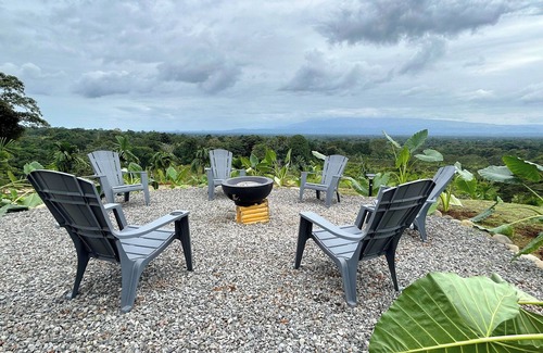 Monterrey Villa | 3-Bedroom Villa in charming La Fortuna with AC, WiFi. Relax and unwind