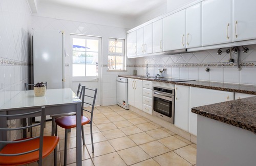 Porto de Mos House | 3 bedroom villa priv. pool - Porto de Mos