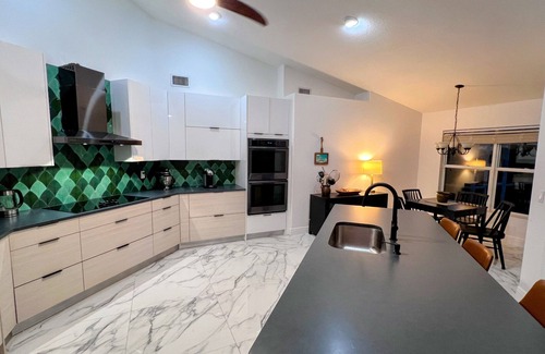 Saint James City House | 3-bedroom waterfront pool house in Manatee Bay. BYOB: Bring your own boat