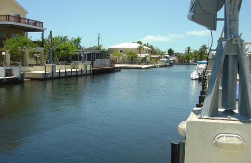 Sexton Cove Estates House | 3-bedroom Waterfront Home in Key Largo with Dock