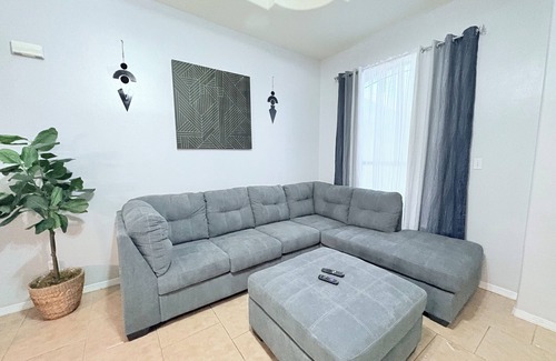 Weslaco House | 3 Bedroom with WiFi and AC in Weslaco