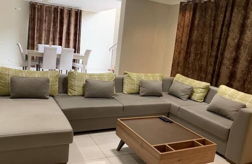 Lusaka Apartment | 3 Bedroomed fully furnished apartment in bdex