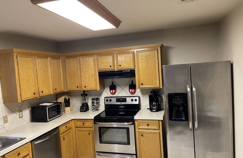 Killeen House | 3 bedrooms and 2.5 bathroom