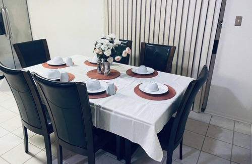 Killeen House | 3 bedrooms and 2.5 bathroom