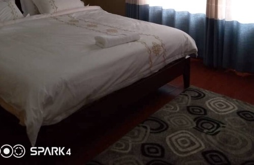 Lusaka Villa | 3 bedrooms exclusive house in Mass Media