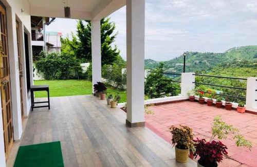 Bhimtal Villa | 3 BHK Freespirit Villa with Huge Garden(Lake View)
