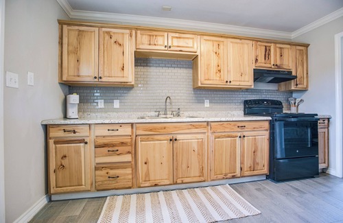 San Angelo House | 3 BR 1 BA Centrally Located