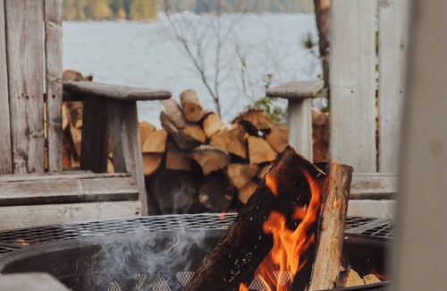 Cook Cabin | 3-BR 1BA cabin ON VERMILION with wifi, beach, sauna, beach, game room, tennis
