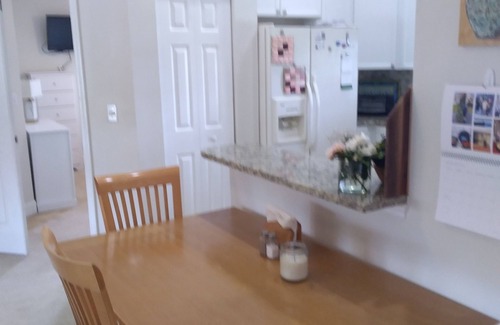 Port Canaveral Condo | 3 BR 2 Ba close to ocean, NASA, cruise Port, & Disney for interns & contractors
