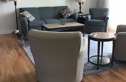 Geneva-on-the-Lake Condo | 3 BR/3Bath Lakefront condo-Sleeps 8 Beach level-indoor pool , private beach