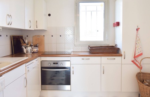Cannes Apartment | 3-Br. Apartment, Sea View, Swimming Pool.
