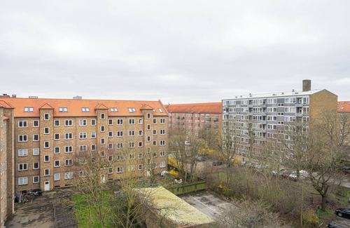 Frederiksberg Apartment | 3-BR apartment w/a balcony in Frederiksberg - 203
