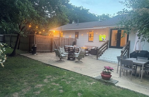 Auburn House | 3 BR Auburn Home Walking Distance to Downtown Auburn