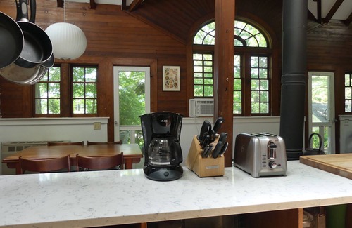 Town of Clermont Cottage | 3 Br Cottage on Historic Hudson Valley Estate - Near Bard College